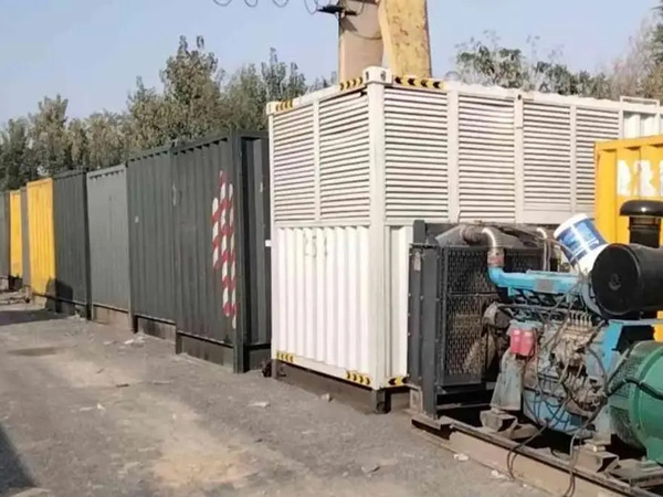 友谊200KW柴油发电机机组每小时油耗是多少?